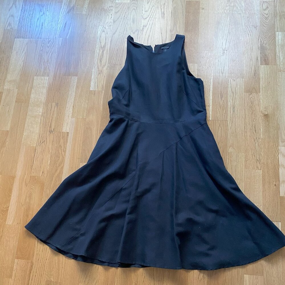 Ann Taylor Woman's Dress (USED)